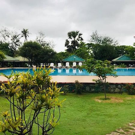Chilaw City Hotel 니곰보 외부 사진
