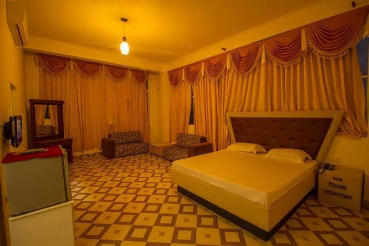 Chilaw City Hotel 니곰보 외부 사진